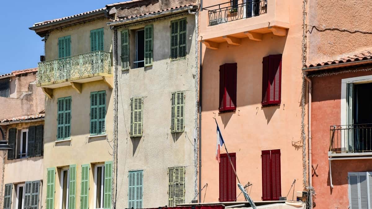 2025 Italy Snapchat AllCategory Advertising Rate Card Senegal View