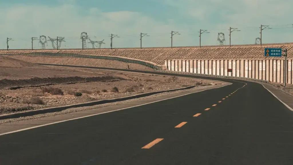 Njàngaat gi ci jëfandikoo Reddit ci UK ngir jëfandikoo creators yu laajé clothes, taktiks, risk ak jafe-jafe — jëfandikoo seen askan wi ci Senegal.