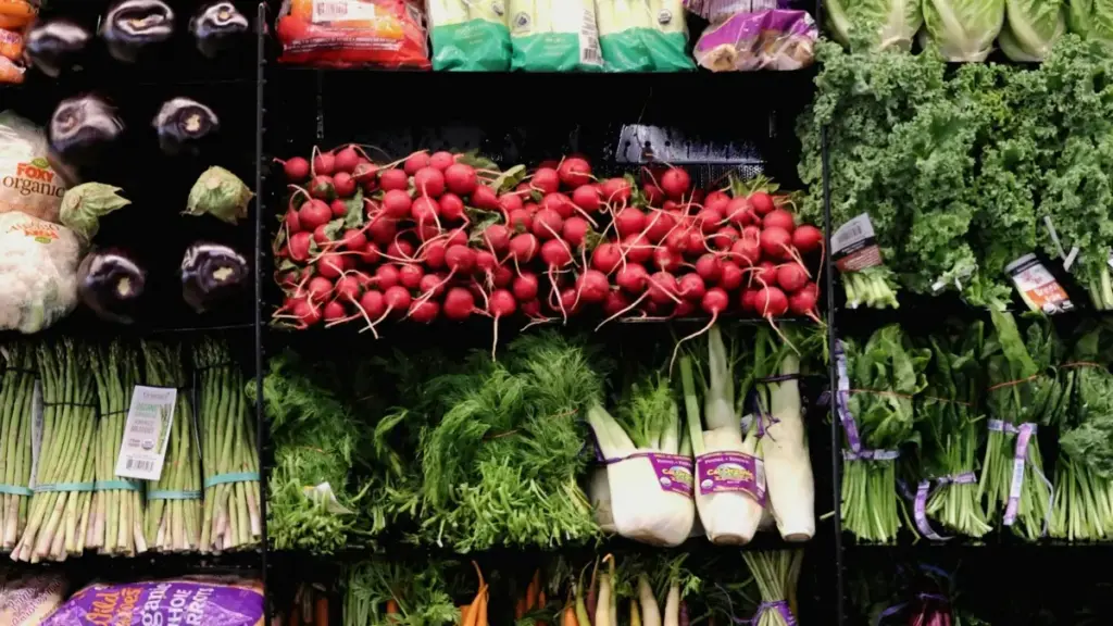 Ndimbal gu wér ci nit ku créate bi ci Senegal: nañu jëm brands Espagne ci Taobao, ni la gis, ak toolu monetization yu am solo.