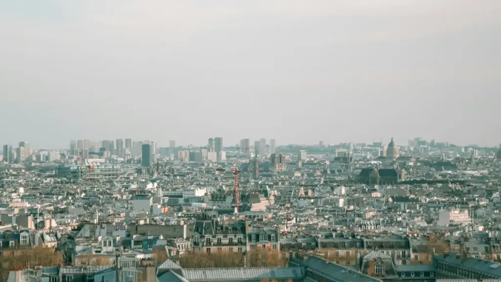 Jàngal bu am solo ci LinkedIn: seen xalaat, mbañeel ak tips ngir sos deals unboxing ak brands Colombia, yiw ci 2025.