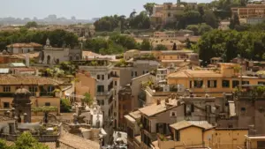 Dafa jëfandikoo Twitter ngir yëngu-yëngu ak brandëu Liban, taktike bu sel, ak ndimbal yu am solo ci seen parcours créatif.