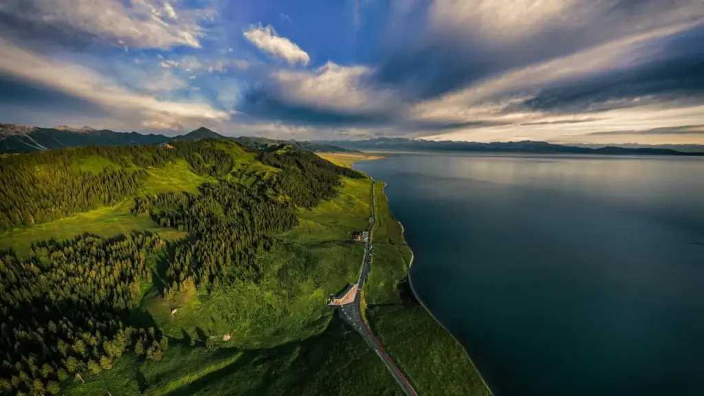 Ñu naan léegi: nañu jàngal naka ñu gëstu creators Spotify Russe ngir def seasonal fashion campaigns, tips praktikal, VPN ci MaTitie, ak sources bi.