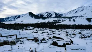 Jàngal ni mujj: ñu gis creator yi Kuaishou ci Peru, yaakaaral brand messaging ci livestreams — tool yi, strategi yi, ak risk yi, lekkal ci Sénégal.