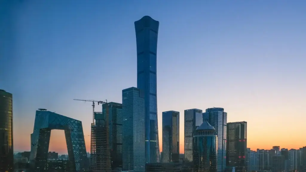 Jàppalikaay bu am solo ngir gis Luxembourg ShareChat creators, jëfandikoo seen influence, te jàpp sales bu sa online store.